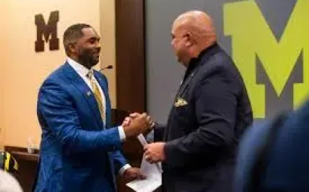 Warde Manuel faces presidential transition pressure at Michigan