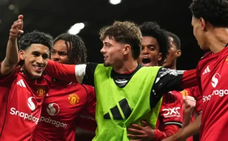 Jim Thwaites and 3 late twists as Man Utd reach FA Youth Cup final