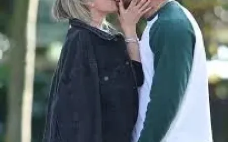 Holly Valance pictured kissing new flame after marriage split