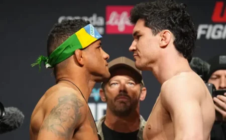 Mike Malott and the Winnipeg crowd wait for the next turning point