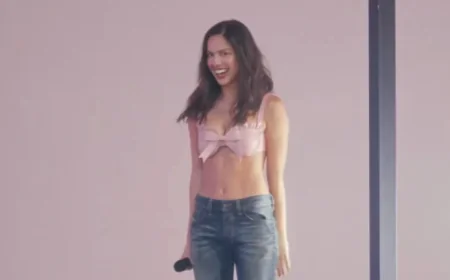 Olivia Rodrigo Surprises Coachella with Debut of “Drop Dead”