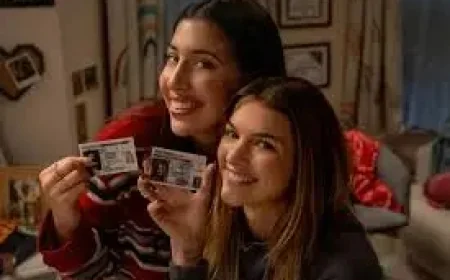 Netflix Roommates Movie: 3 Reasons This Buried College Comedy Is Getting Noticed