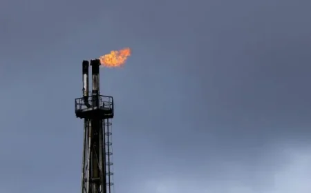 Oil Prices Surge as Iran Limits Strait of Hormuz and Ceasefire Ends