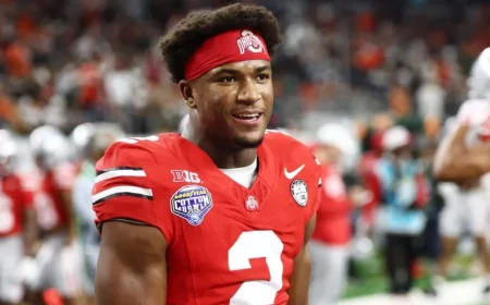 Commanders Mock Draft: ‘Human Missile’ Plus Offensive Weapons at No. 7