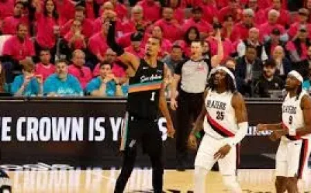 Sandro Mamukelashvili as the postseason rotation shifts