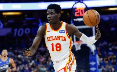 Hawks and Mouhamed Gueye: a bruised hip, a brief exit, and a return that steadied Atlanta