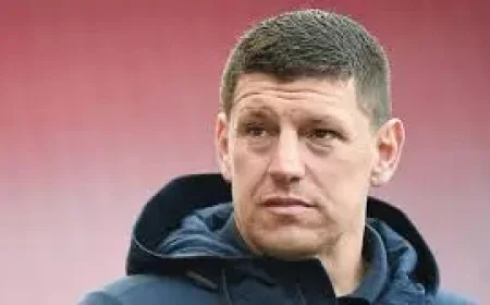 Castleford Tigers shock Wigan 24-14 to end a six-year wait and shake Super League