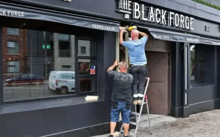 Court adjourns sentencing of man who stabbed garda, set fire to pub