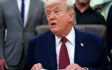 Trump Considers Currency Swap Agreement with UAE