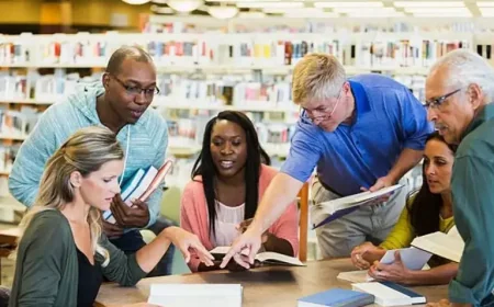 Enseignant suspended after misuse of sick leave and blurred professional boundaries