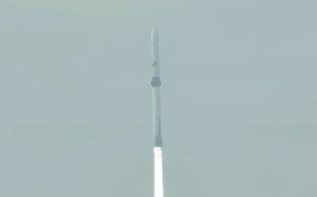 Launch Mishap Grounds Blue Origin’s New Glenn Rocket