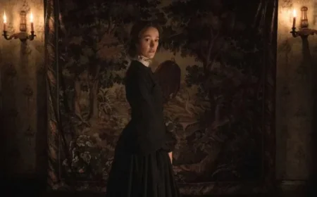 Cannes Expands Lineup with Maika Monroe’s Victorian Psycho