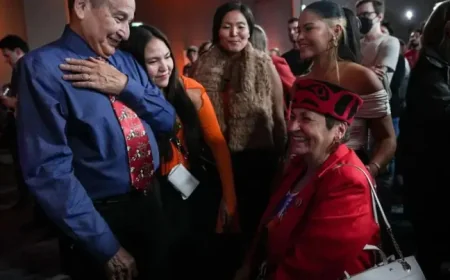 Joan Phillip as pressure grows in Victoria