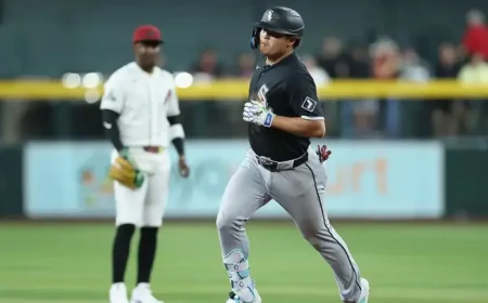 Miguel Vargas helps White Sox turn one weird first inning into an 11-5 rout