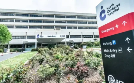 North Canberra Hospital reviews payroll error after staff miss paychecks