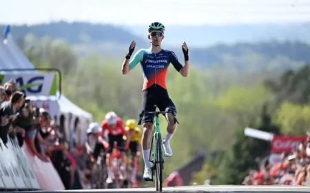 Cyclists Conquer the Legendary Mur de Huy Climb This Afternoon