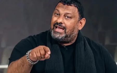 Johnny Nelson and Naseem Hamed Clash Sparks 3 Key Questions as Fans Rally Behind the Former Champion