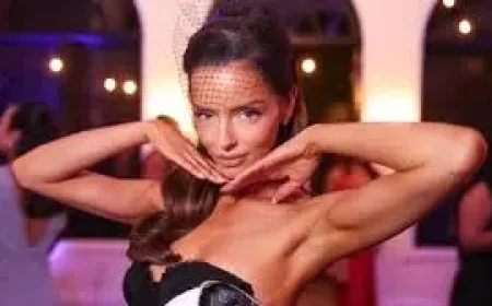 Maura Higgins enters the ballroom with a new challenge in the US