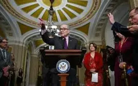 Reconciliation Becomes a Test of Power as DHS Funding and ICE Support Move Together