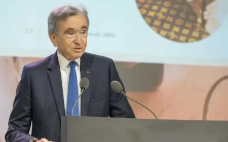 Bernard Arnault Warns Middle East Conflict Could Trigger Global Economic Crisis