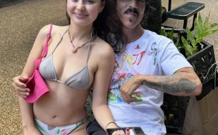 Anthony Kiedis’ Girlfriend Writes About Dating an Older Man