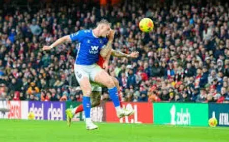 Dan Ballard and the 3 selection clues Sunderland are weighing before Nottingham Forest