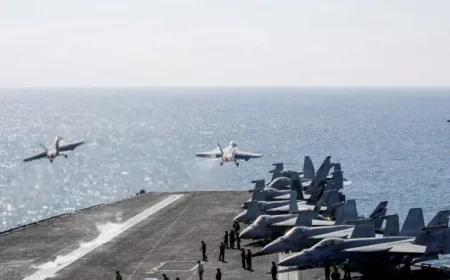 Aircraft Carrier Show of Force Grows as US Keeps Pressure Near Iran