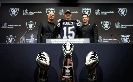 Tom Flores Passes No. 15 Torch to Raiders’ Future Star Fernando Mendoza