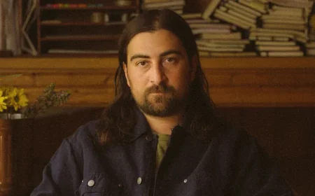 Noah Kahan Releases “The Great Divide” Extended Album Featuring “The Last of the Bugs”