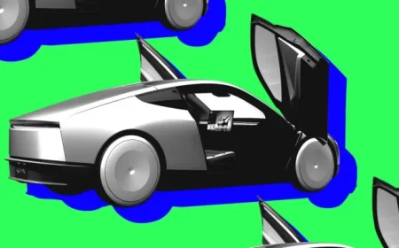 Why is Musk Slowing Down Tesla’s Cybercab Production?