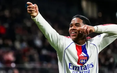 Lyon – Auxerre: the lineups are out, and the pressure now shifts to a fragile survival race