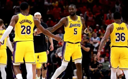 Lakers Dominate Rockets in Game 3 Victory