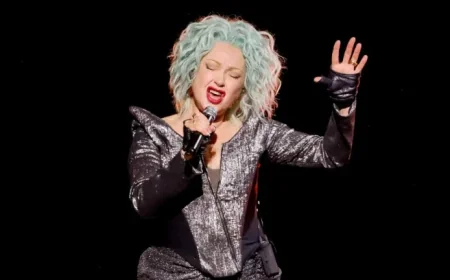Cyndi Lauper Confronts Heckler at Las Vegas Residency Premiere