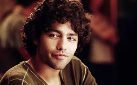 Director Explains Adrian Grenier’s Absence in Devil Wears Prada 2