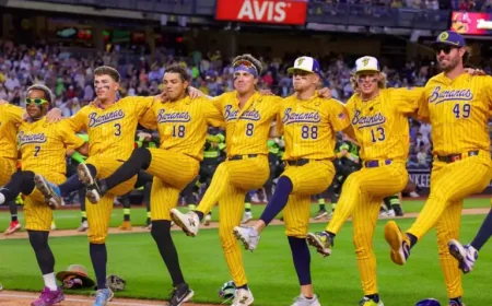 Savannah Bananas Yankee Stadium rain delay reshapes weekend schedule