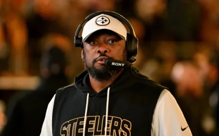 Mike Tomlin Joins NBC’s Football Night in America Broadcast Team