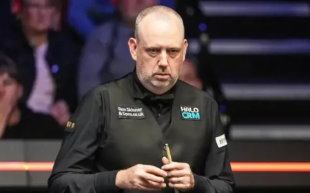 Snooker Live Scores: 6-10 Deficit, Crucible Noise and the Turned-Head Moment That Kept Mark Williams Alive