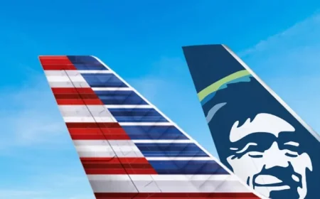 American Airlines CEO Dismisses United Merger, Suggests Alaska Deal