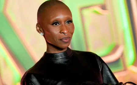Cynthia Erivo stops April 27 Dracula performance after filming fan