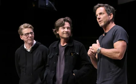 Jason Bateman Praises Sean Hayes at SmartLess Live Event