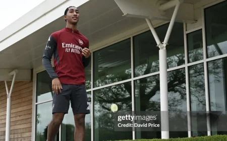 Marli Salmon on Arsenal bench for Atletico Madrid semi-final