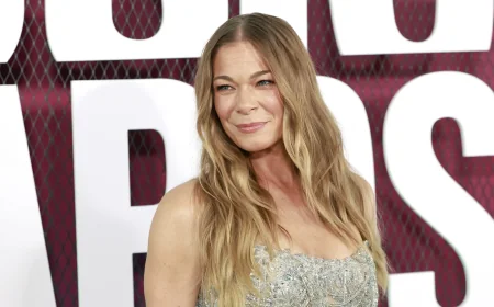 Leann Rimes Reschedules Two Shows After Severe Illness