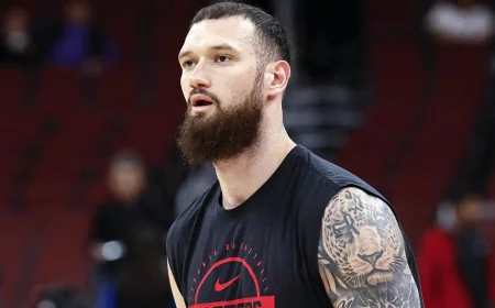 Sandro Mamukelashvili’s Minutes Fall to 11 and 13 for Toronto