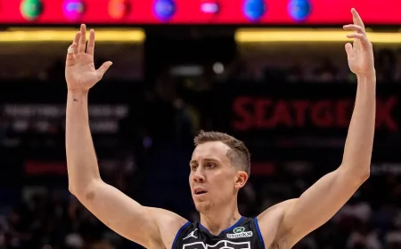 Duncan Robinson Scores 7 as Pistons Fall 94-88 in Game 4