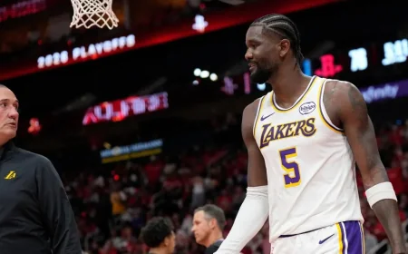 Deandre Ayton Ejected for First Time in Lakers’ 115-96 Loss