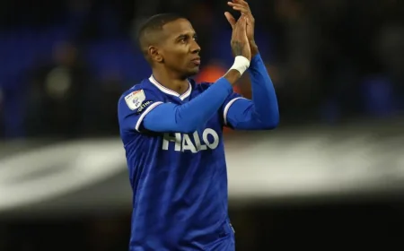Ashley Young to Retire After 23-Year Career