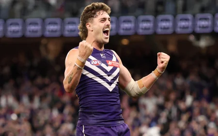 Luke Jackson Sparks Fremantle’s 5.1 Centre-Clearance Burst — Afl Scores Live