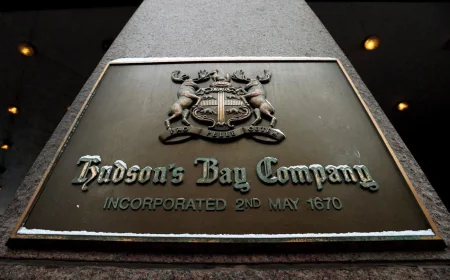 Hudson's Bay Company seeks 2 Bloor Street East self-storage conversion