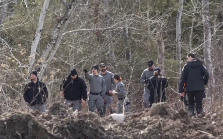 Red, ESU officers search Trunk Road after remains found — Sootoday.com