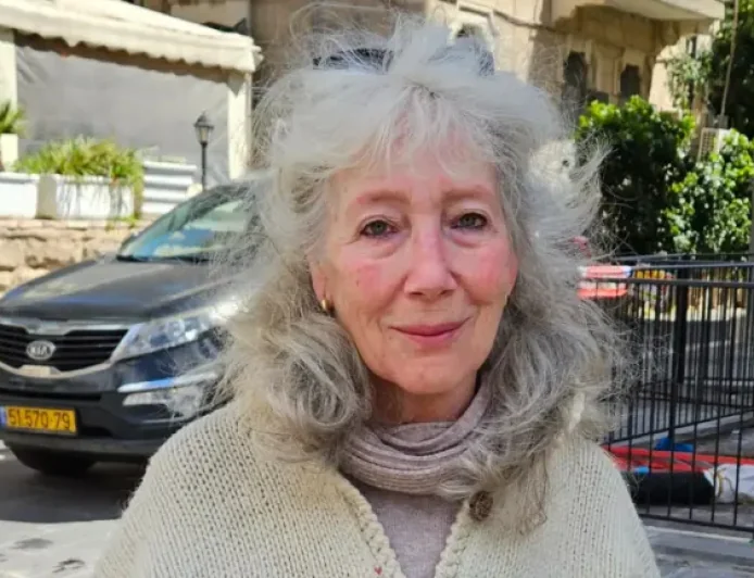 Suki Lahav, the lyricist whose words became a home for generations, dies at 74